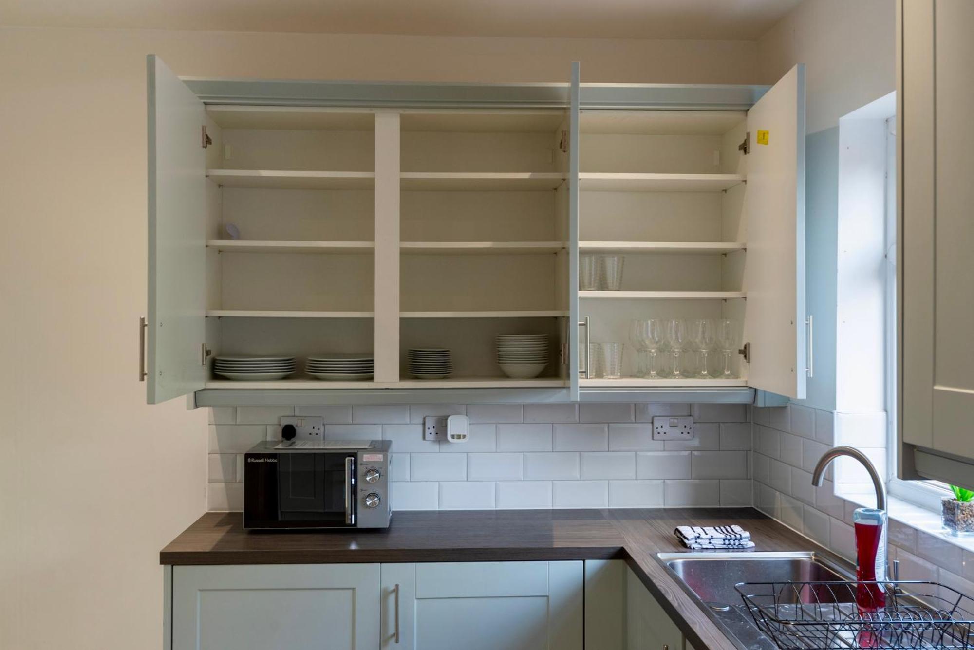 Double Room In Refurbished 5 Bed Home With Wifi And Tv BW Room 4 โซลิฮัล ภายนอก รูปภาพ